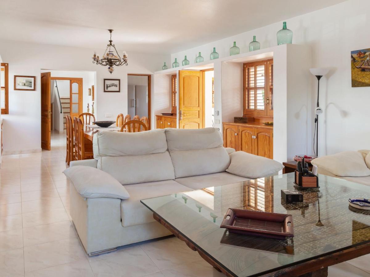 Ideally Located Villa With Pool A Short Drive From Ibiza Town And The Beach San José Exterior foto